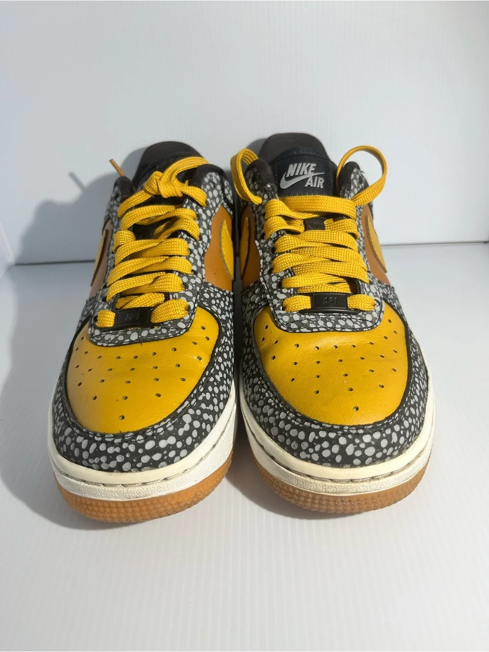 Rare Nike Air Force One “Safari”
